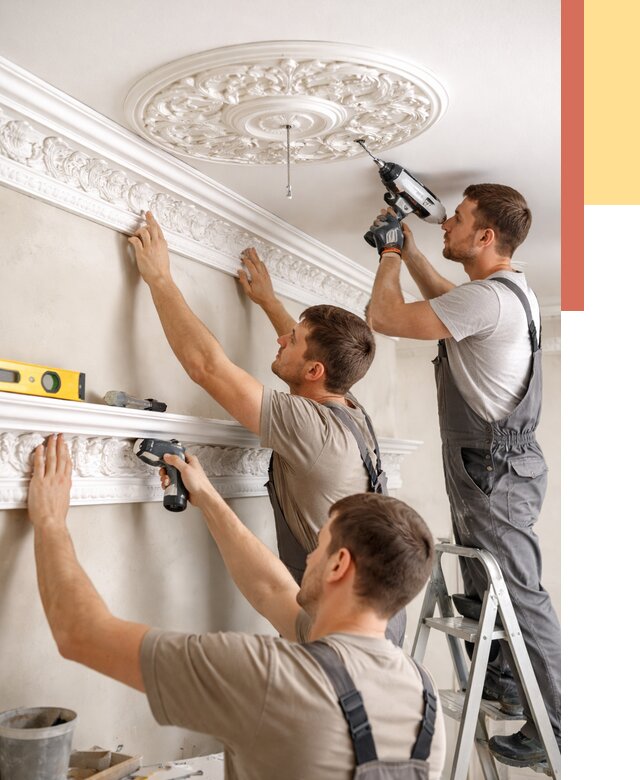 Монтаж лепнины на потолок в Похвистнево от 3281 руб. быстро и недорого | ОТДЕЛОЧНИК-Пхв